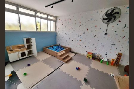 Apartamento à venda com 121m², 3 quartos e 1 vaga