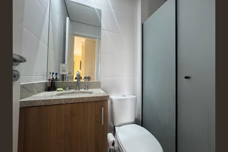 Apartamento à venda com 64m², 2 quartos e 2 vagas Apartamento à venda com 64m², 2 quartos e 2 vagasBanheiro da Suíte 1