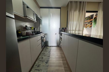 Cozinha de apartamento para alugar com 2 quartos, 64m² em Centro, Osasco