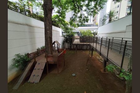 Apartamento à venda com 192m², 3 quartos e 4 vagas