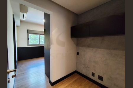 Apartamento à venda com 3 quartos, 192m² em Campo Belo, São Paulo