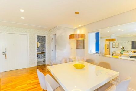 Apartamento à venda com 177m², 4 quartos e sem vaga