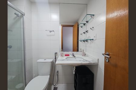 Apartamento para alugar com 72m², 2 quartos e 2 vagasBanheiro Corredor