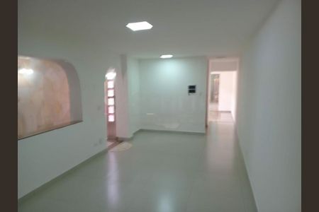 Casa à venda com 3 quartos, 155m² em Jardim Paqueta, São Paulo