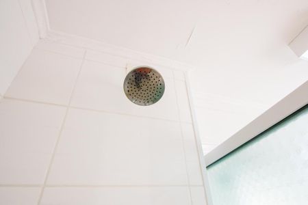 Apartamento à venda com 78m², 2 quartos e 2 vagas Apartamento à venda com 78m², 2 quartos e 2 vagasBanheiro do quarto 1
