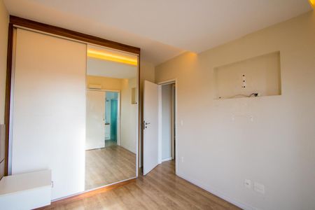 Apartamento à venda com 78m², 2 quartos e 2 vagas Apartamento à venda com 78m², 2 quartos e 2 vagasQuarto 1 - Suíte