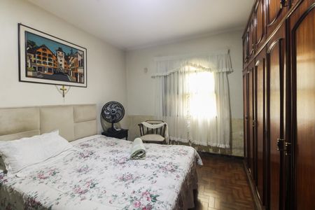 Casa à venda com 500m², 3 quartos e 2 vagasSuíte 
