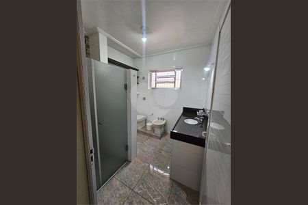 Casa à venda com 225m², 4 quartos e 7 vagas