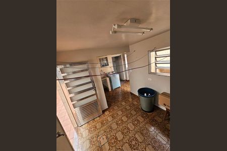 Casa à venda com 225m², 4 quartos e 7 vagas