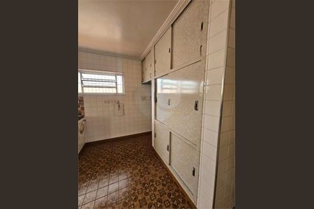 Casa à venda com 4 quartos, 225m² em Vila Miami, São Paulo