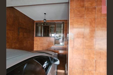 Casa à venda com 225m², 4 quartos e 7 vagas