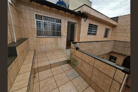 Casa à venda com 225m², 4 quartos e 7 vagas