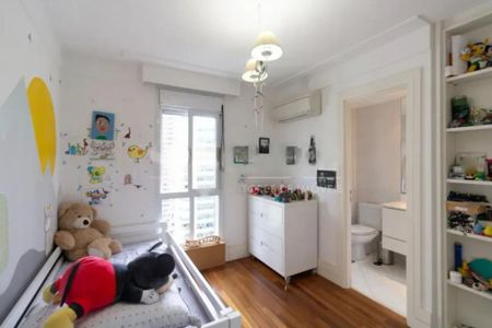 Apartamento à venda com 4 quartos, 181m² em Indianópolis, São Paulo