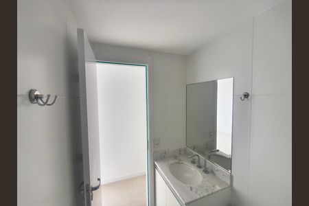 Apartamento para alugar com 67m², 2 quartos e 1 vaga