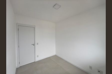 Apartamento para alugar com 67m², 2 quartos e 1 vaga