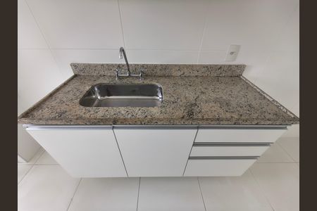 Apartamento para alugar com 67m², 2 quartos e 1 vaga