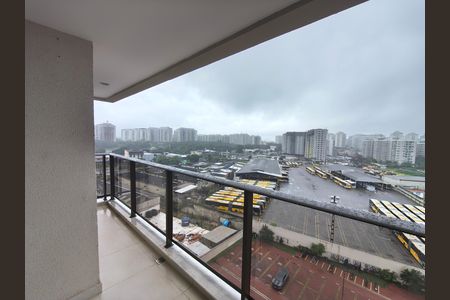 Apartamento para alugar com 67m², 2 quartos e 1 vaga