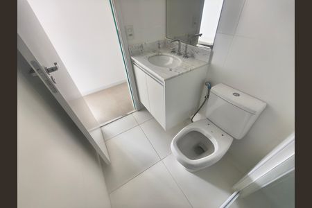 Apartamento para alugar com 67m², 2 quartos e 1 vaga