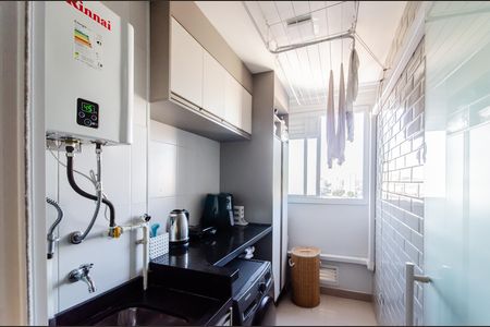 Apartamento à venda com 55m², 2 quartos e 1 vaga Apartamento à venda com 55m², 2 quartos e 1 vagaCozinha e Área de Serviço