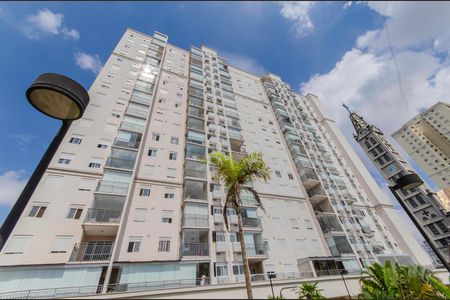 Apartamento à venda com 55m², 2 quartos e 1 vaga Apartamento à venda com 55m², 2 quartos e 1 vagaFachada