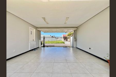 Garagem de casa para alugar com 3 quartos, 195m² em Vale Ville, Gravataí