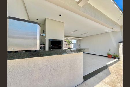 Casa para alugar com 195m², 3 quartos e 2 vagas Casa para alugar com 195m², 3 quartos e 2 vagasÁrea externa