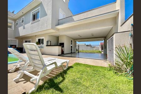 Casa para alugar com 195m², 3 quartos e 2 vagas Casa para alugar com 195m², 3 quartos e 2 vagasÁrea externa