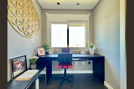Escritório de casa para alugar com 3 quartos, 195m² em Vale Ville, Gravataí