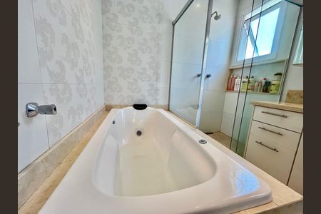 Banheiro de casa para alugar com 3 quartos, 195m² em Vale Ville, Gravataí