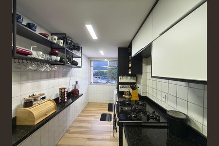 Apartamento à venda com 60m², 2 quartos e 1 vaga