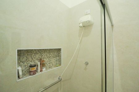 Casa à venda com 491m², 3 quartos e 8 vagasBanheiro Social