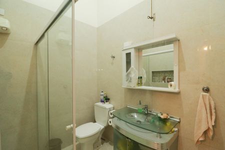 Casa à venda com 491m², 3 quartos e 8 vagasBanheiro Social