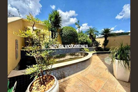 Apartamento à venda com 280m², 4 quartos e 2 vagas
