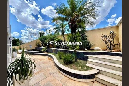 Apartamento à venda com 280m², 4 quartos e 2 vagas