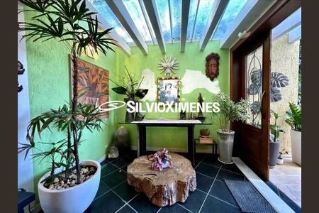 Apartamento à venda com 280m², 4 quartos e 2 vagas