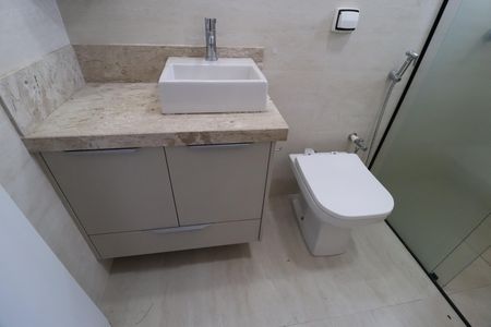 Apartamento para alugar com 1106m², 3 quartos e 1 vagaBanheiro do Quarto 3