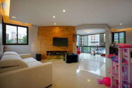 Apartamento à venda com 4 quartos, 240m² em Moema, São Paulo