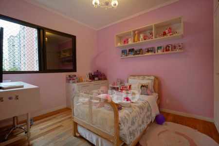 Apartamento à venda com 240m², 4 quartos e 4 vagas
