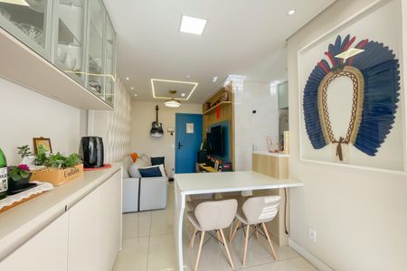 Apartamento para alugar com 47m², 2 quartos e 1 vaga Apartamento para alugar com 47m², 2 quartos e 1 vagaSala