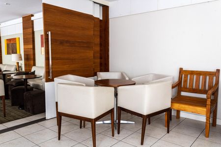 Apartamento à venda com 143m², 3 quartos e 1 vaga Apartamento à venda com 143m², 3 quartos e 1 vagaÁrea comum - Salão de festas