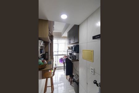 Apartamento à venda com 143m², 3 quartos e 1 vaga Apartamento à venda com 143m², 3 quartos e 1 vagaCozinha e Área de Serviço
