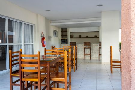 Apartamento à venda com 143m², 3 quartos e 1 vaga Apartamento à venda com 143m², 3 quartos e 1 vagaÁrea comum - Salão de festas