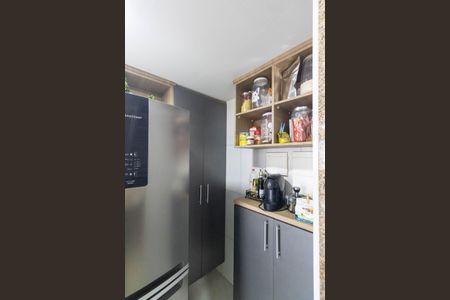 Apartamento à venda com 143m², 3 quartos e 1 vaga Apartamento à venda com 143m², 3 quartos e 1 vagaCozinha e Área de Serviço