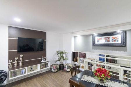 Apartamento à venda com 143m², 3 quartos e 1 vaga Apartamento à venda com 143m², 3 quartos e 1 vagaSala 2