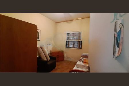 Casa à venda com 4 quartos, 230m² em Tucuruvi, São Paulo