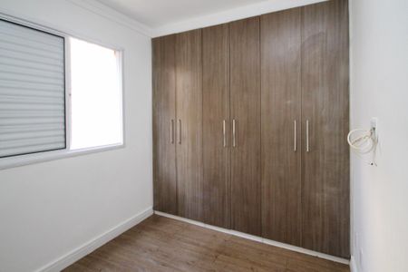 Quarto 1 de apartamento para alugar com 2 quartos, 48m² em Parque Rincao, Cotia