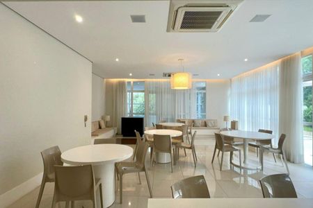 Apartamento à venda com 53m², 1 quarto e 1 vaga Apartamento à venda com 53m², 1 quarto e 1 vagaÁrea Comum - Salão de Festas