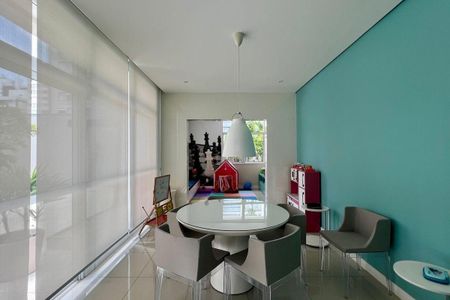 Apartamento à venda com 53m², 1 quarto e 1 vaga Apartamento à venda com 53m², 1 quarto e 1 vagaÁrea Comum - Brinquedoteca