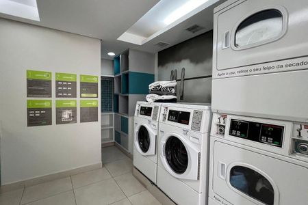 Apartamento à venda com 53m², 1 quarto e 1 vaga Apartamento à venda com 53m², 1 quarto e 1 vagaÁrea Comum - Lavanderia