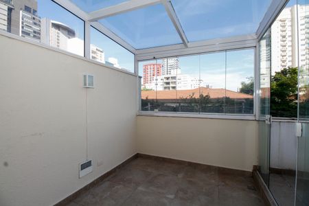 Varanda de apartamento à venda com 1 quarto, 53m² em Pinheiros, São Paulo